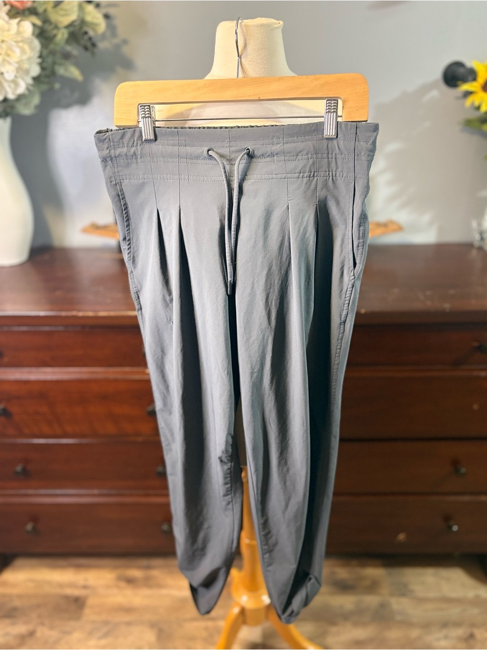 Prana Women's Gray Drawstring Jogger Pants